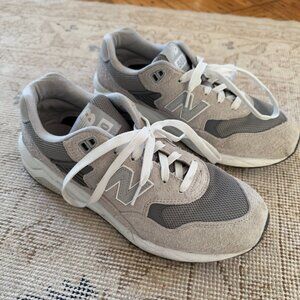 Women's New Balance 580 - 9.5